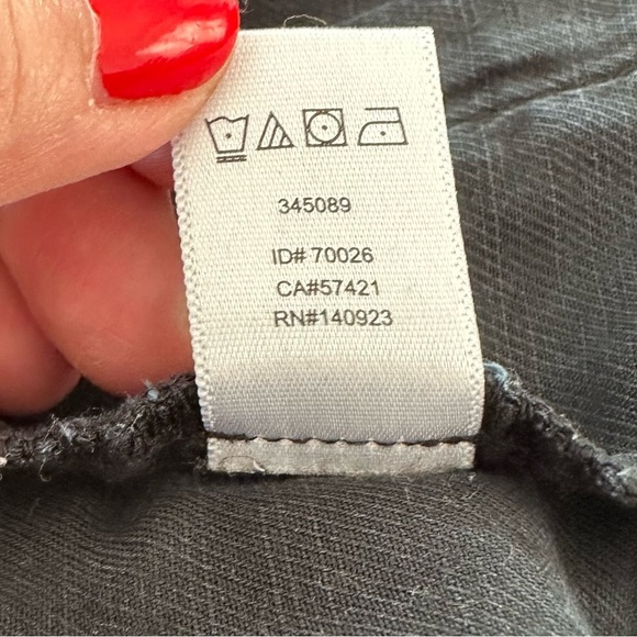 Loft Lou&Grey linen tencel blend washed black romper with zipper pockets medium - Picture 6 of 7